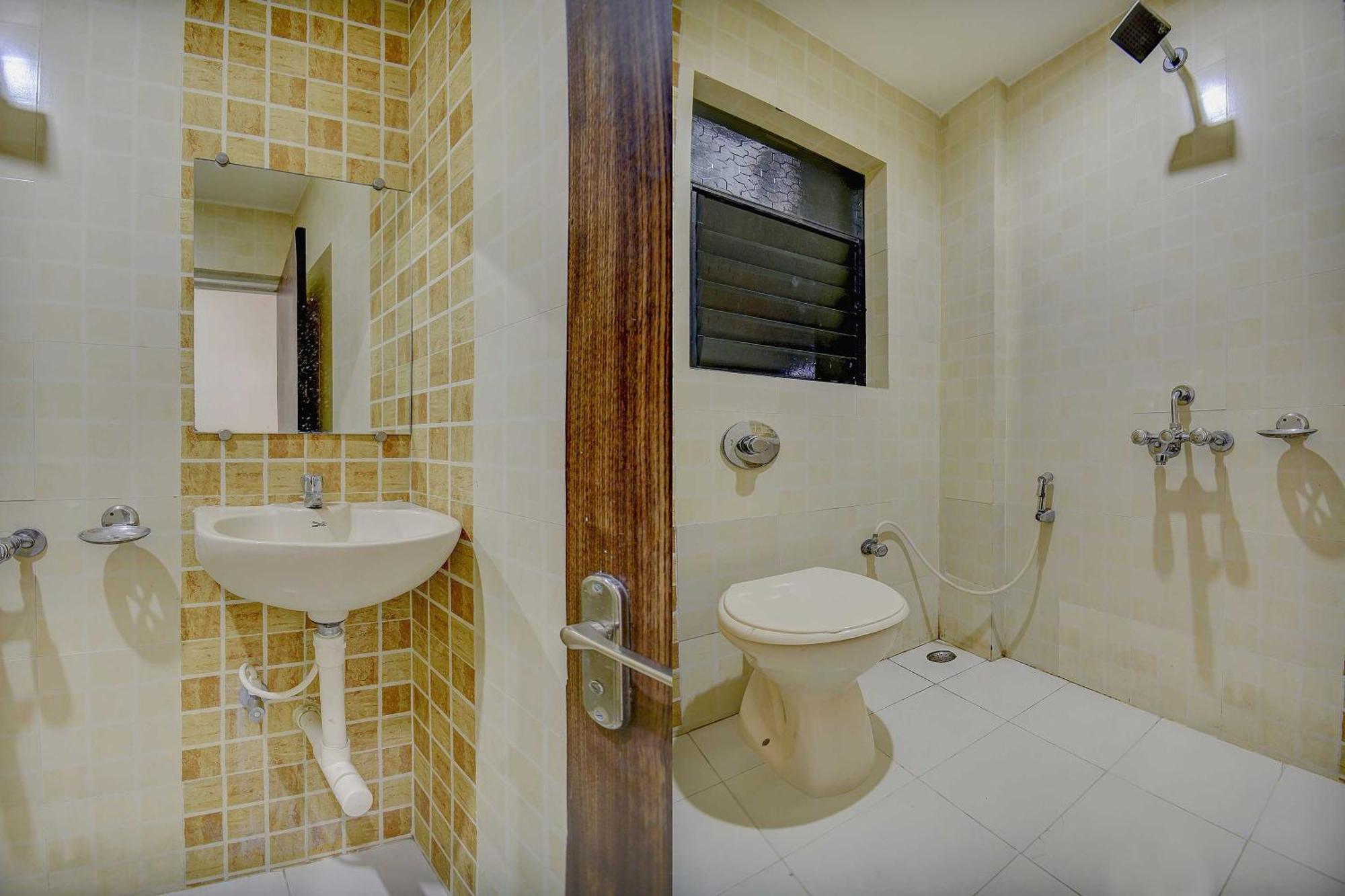 Hotel O Plus Corporate One Khapa  Екстериор снимка