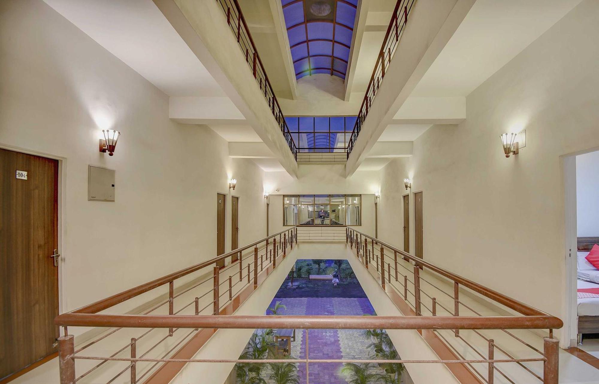 Hotel O Plus Corporate One Khapa  Екстериор снимка