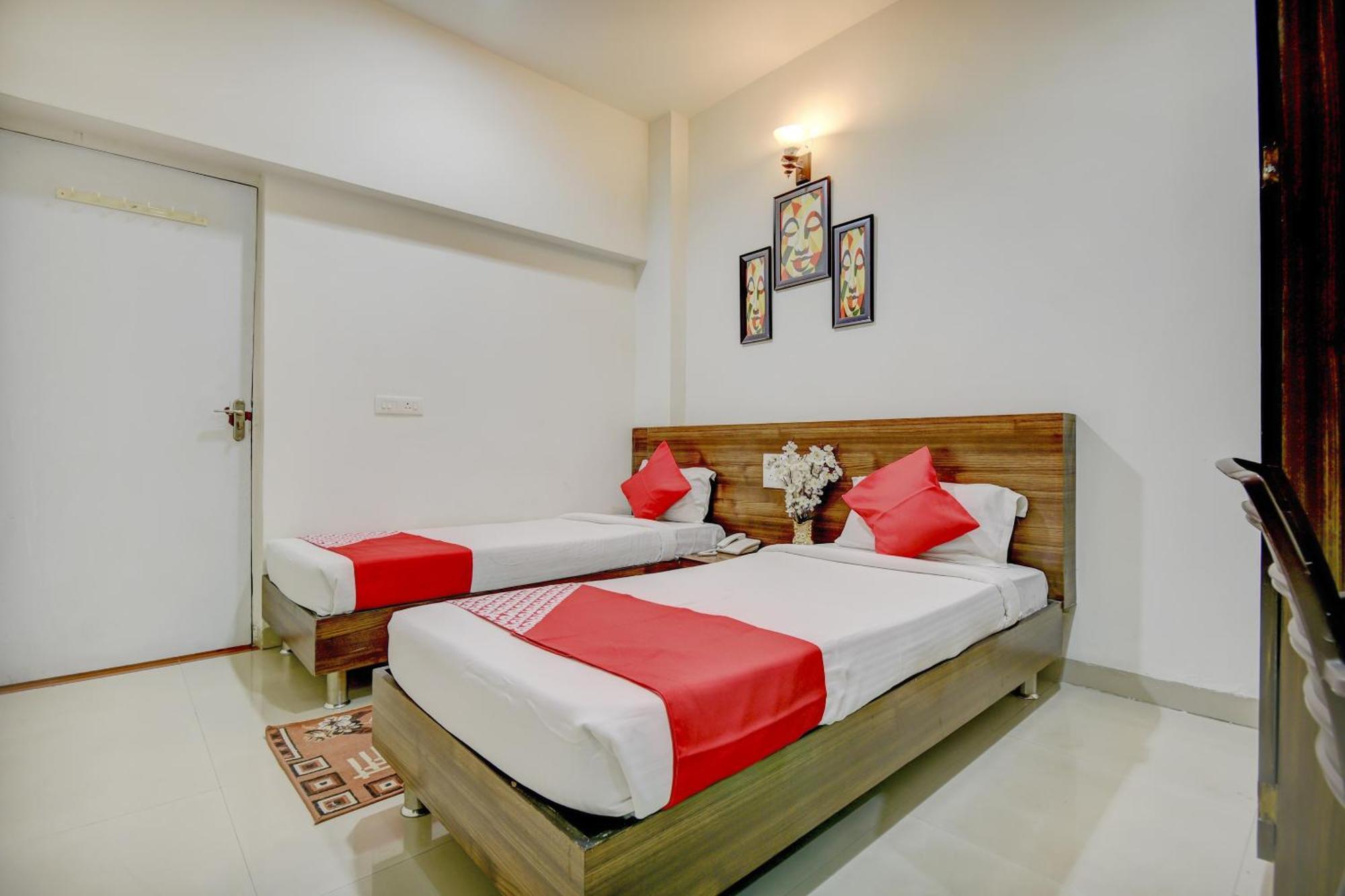 Hotel O Plus Corporate One Khapa  Екстериор снимка