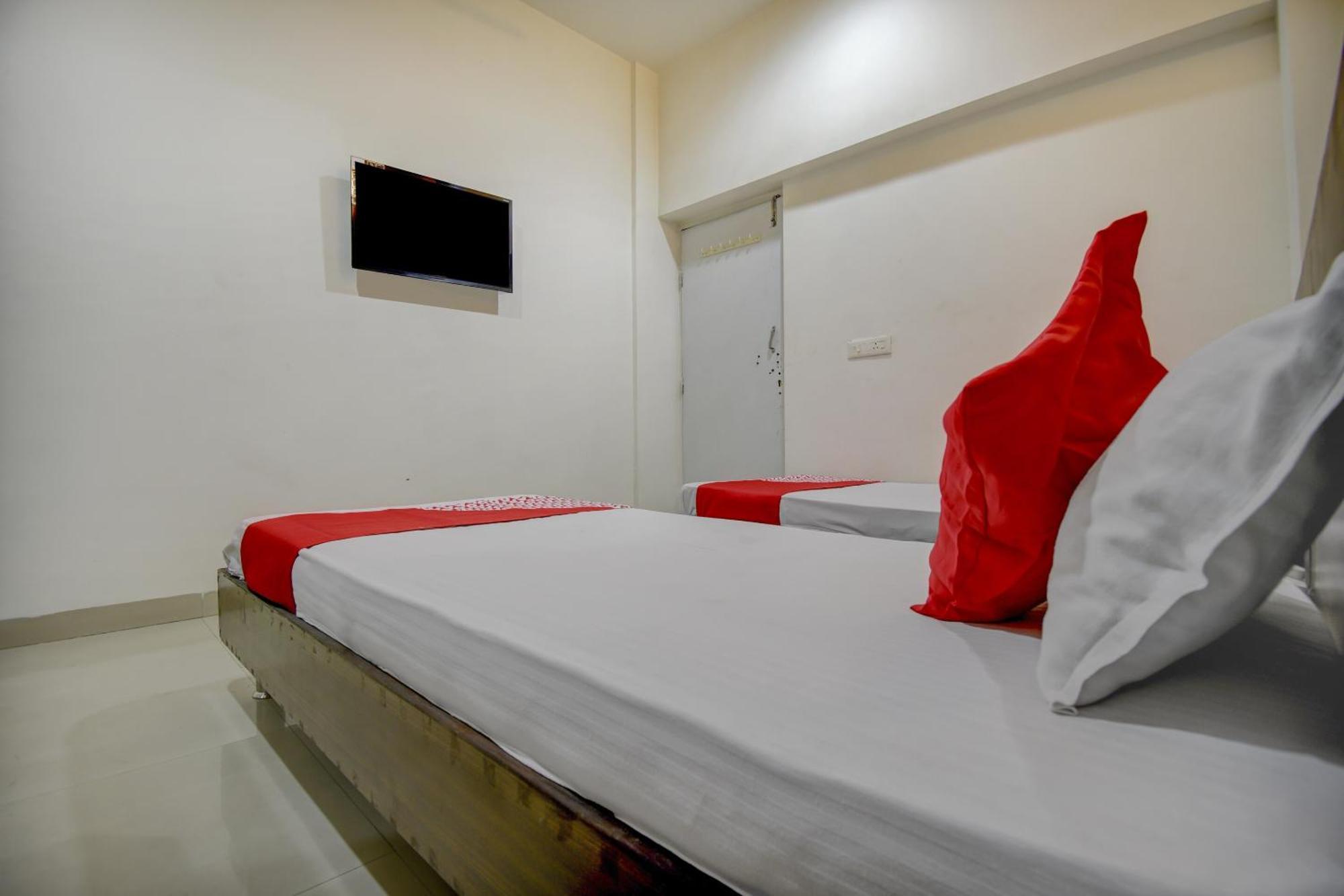Hotel O Plus Corporate One Khapa  Екстериор снимка