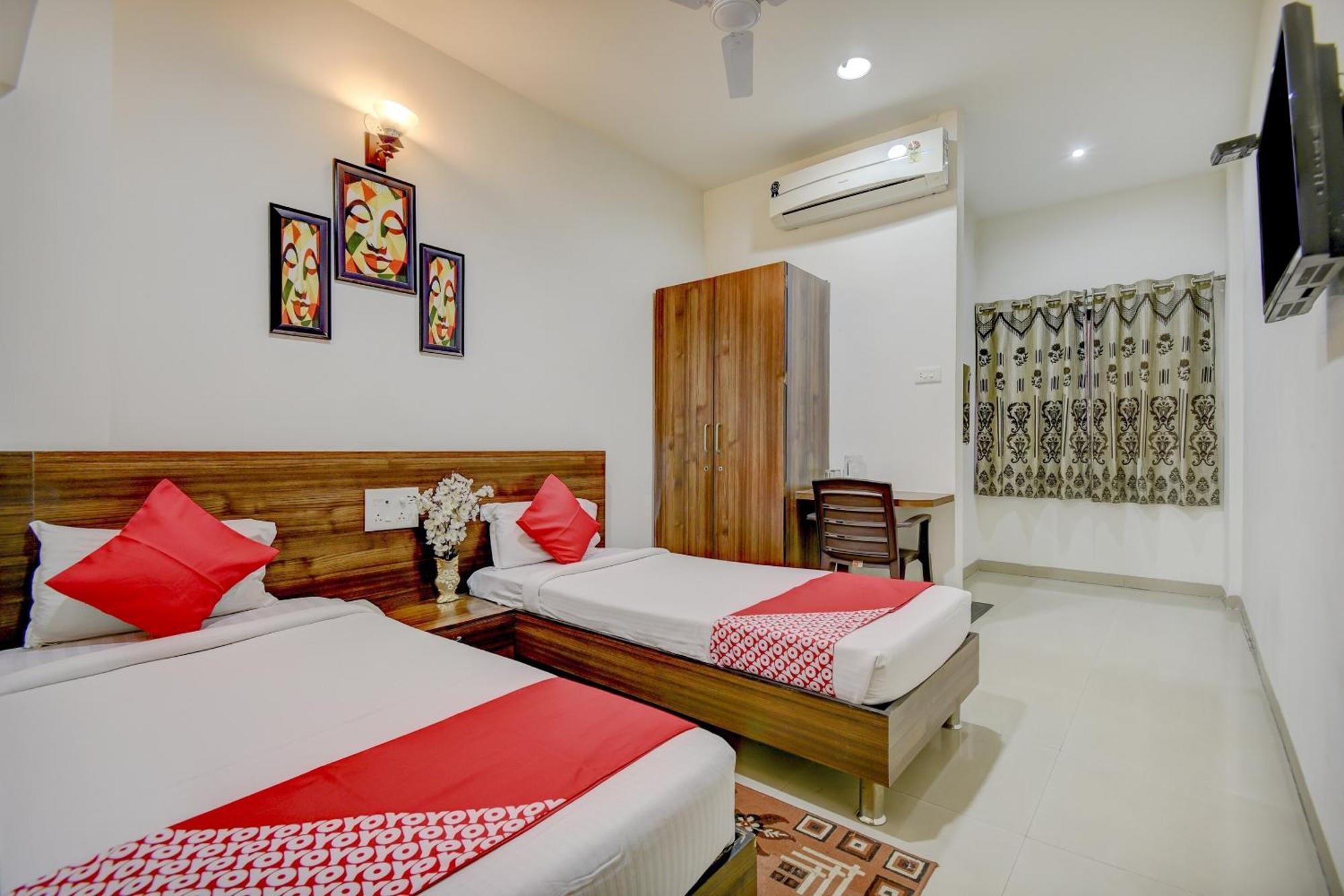 Hotel O Plus Corporate One Khapa  Екстериор снимка